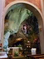 Il Santuario all'interno